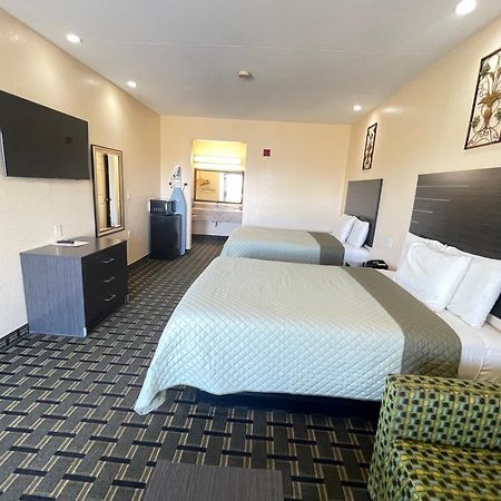 Homegate Inn & Suites West Memphis Bagian luar foto