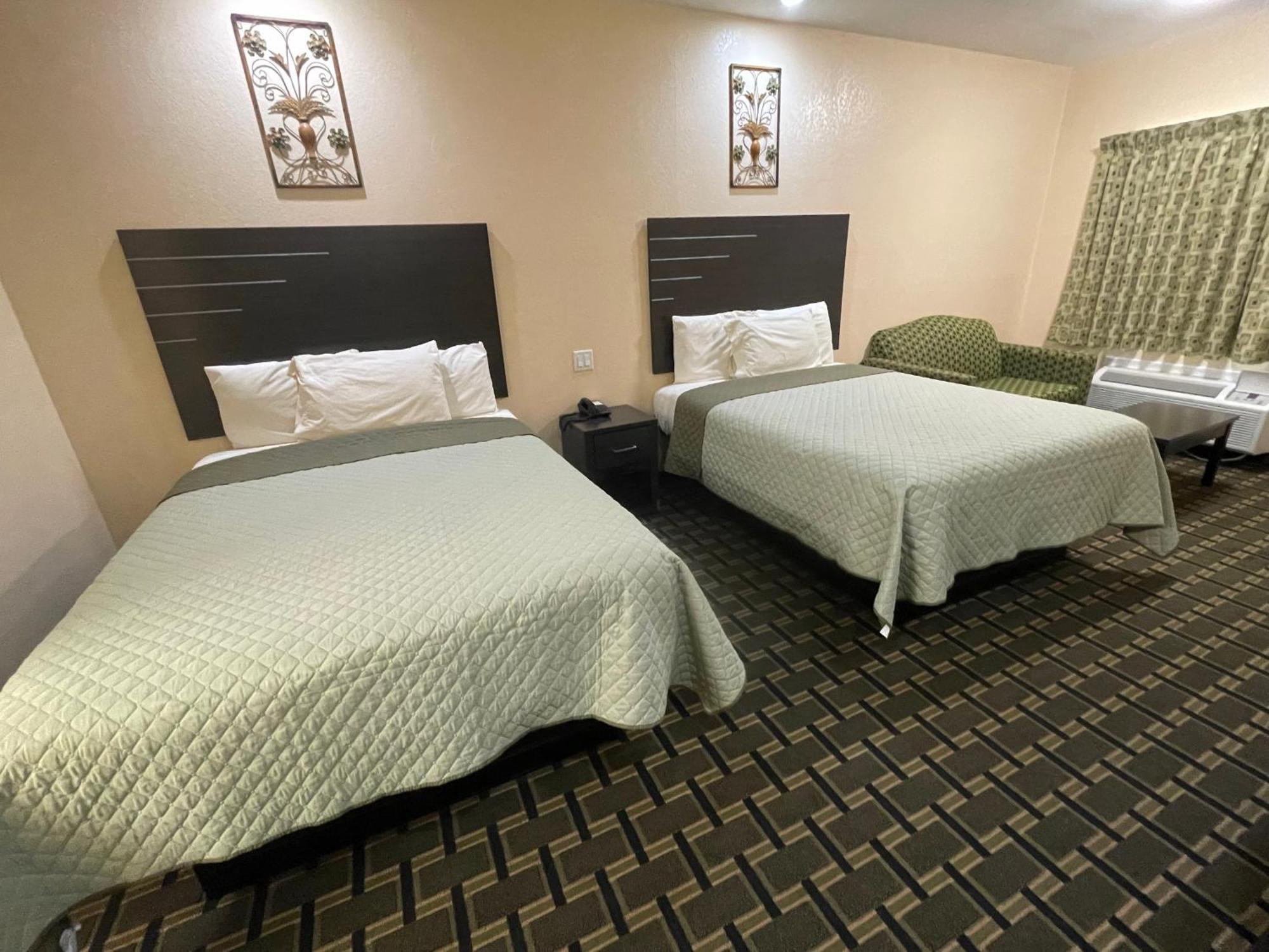 Homegate Inn & Suites West Memphis Bagian luar foto